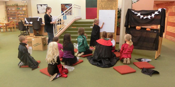 Kinder bei einer Veranstaltung